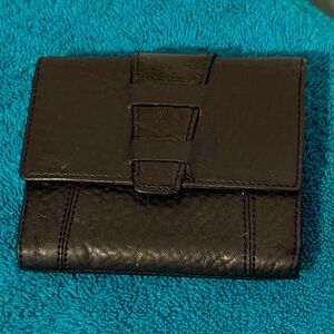 Kenneth Cole Black Leather Trifold Womens Wallet